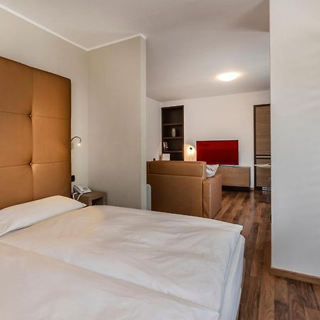 Appartamenti Capri Μαλτσεζίνε Εξωτερικό φωτογραφία